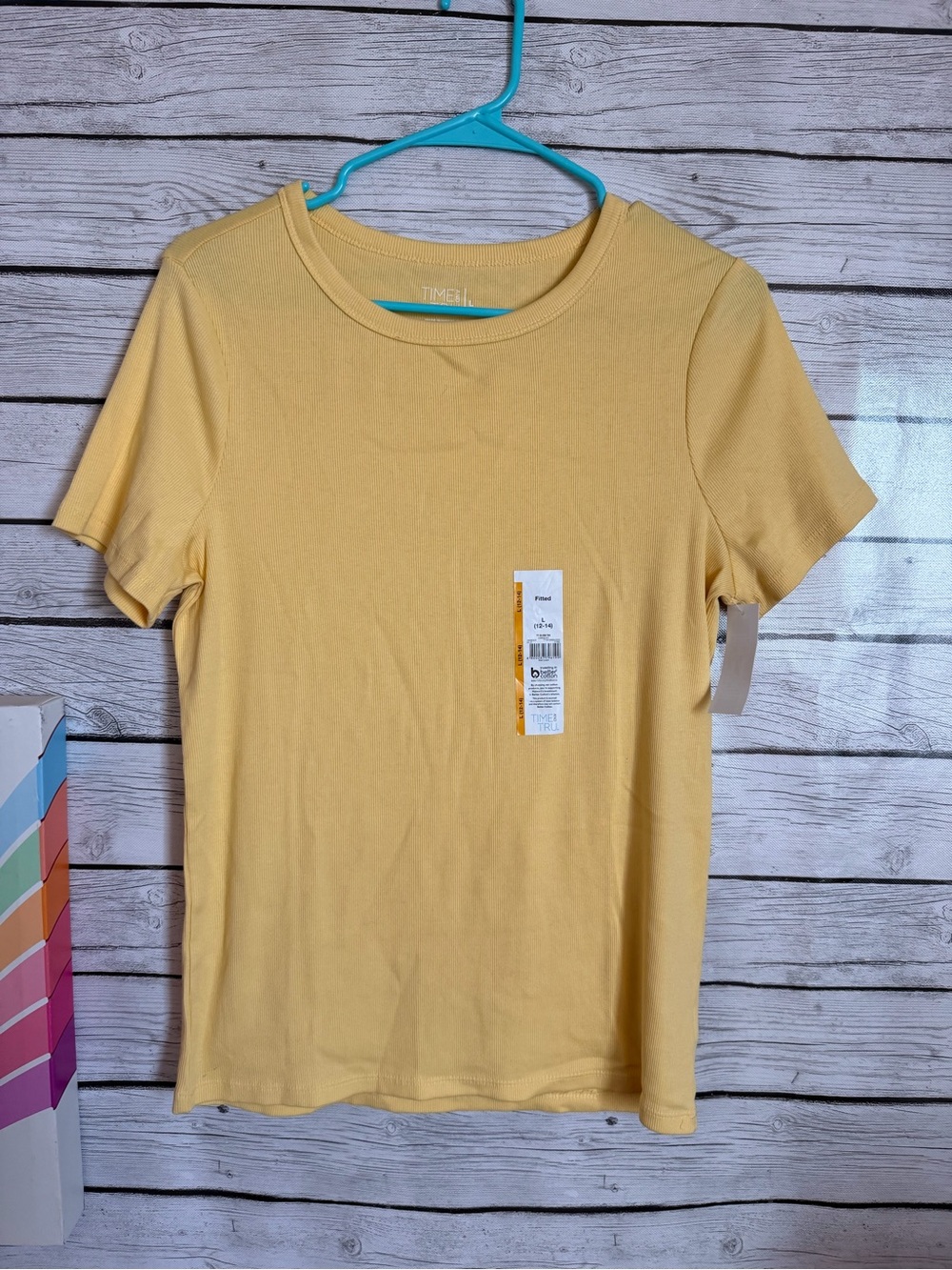 Women's Pale Yellow Crew Neck Short Sleeve Tee